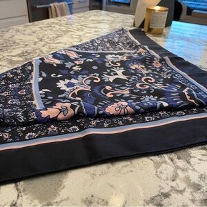 LOFT | 49.5in x 49.5 in Square Scarf